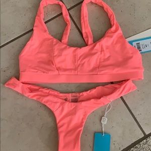 Beach bunny bikini neon pink S bottom M top